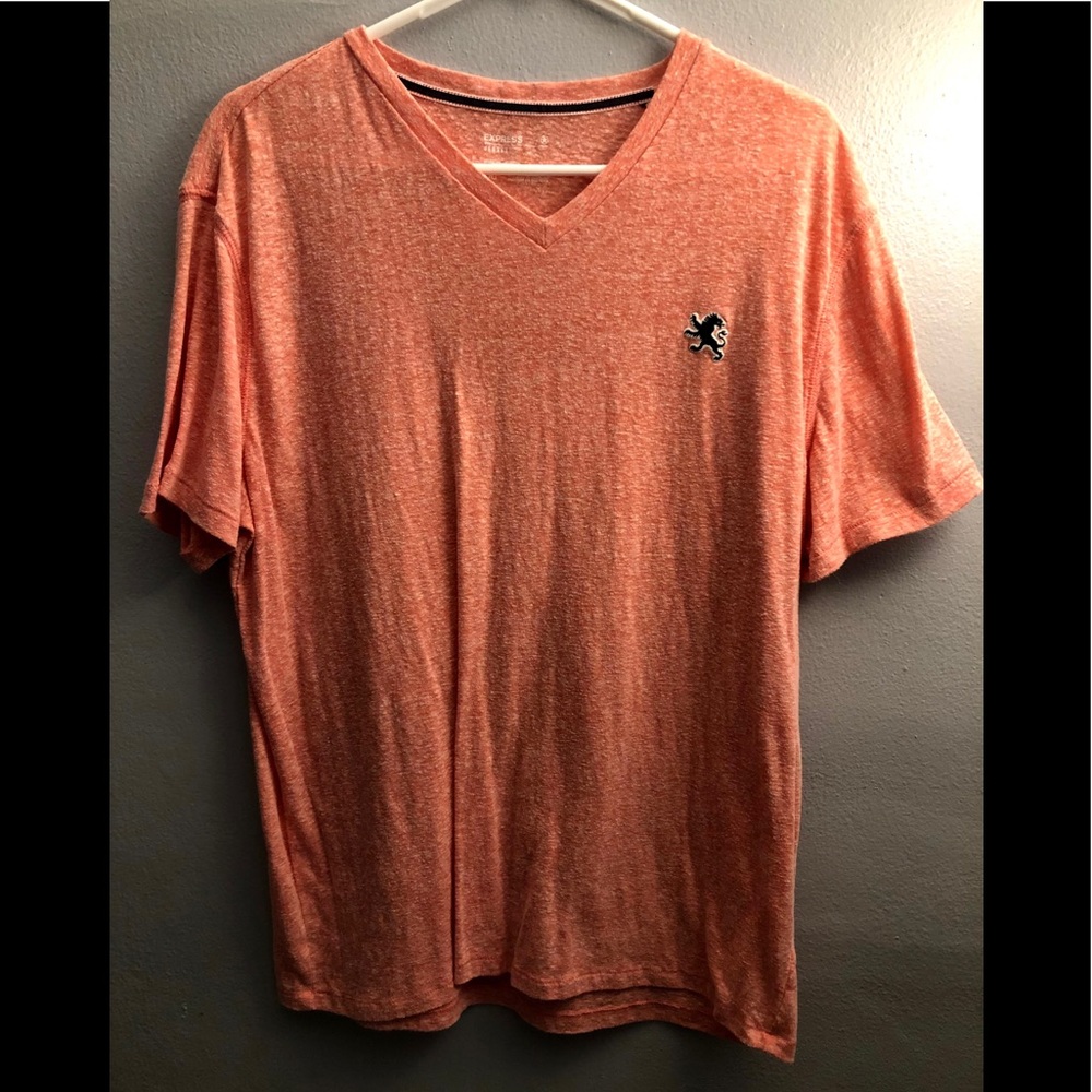 I’m selling a polo shirt from Express!!!